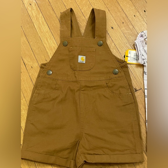 12 month old Carhartt overalls with matching onesie. Brand new with tags - Picture 2 of 4